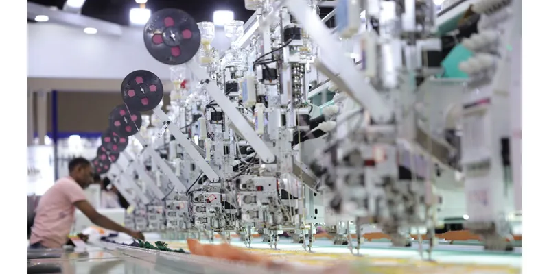 Machinery and Technology Segments